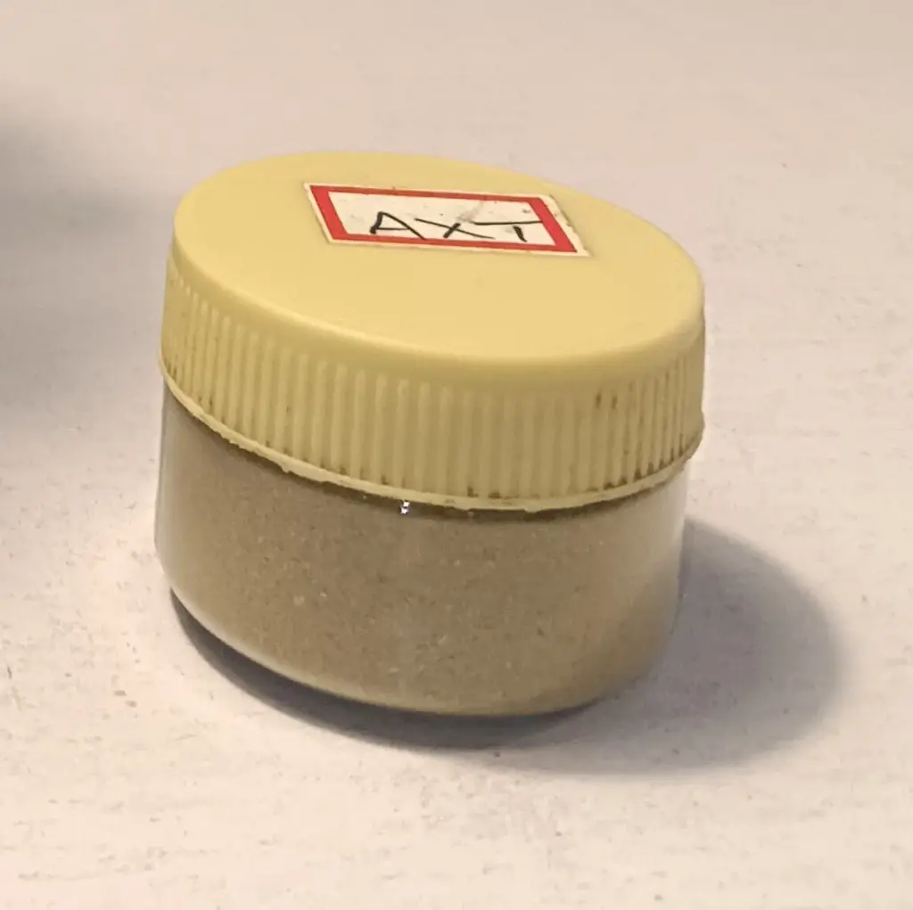 AXT Powder